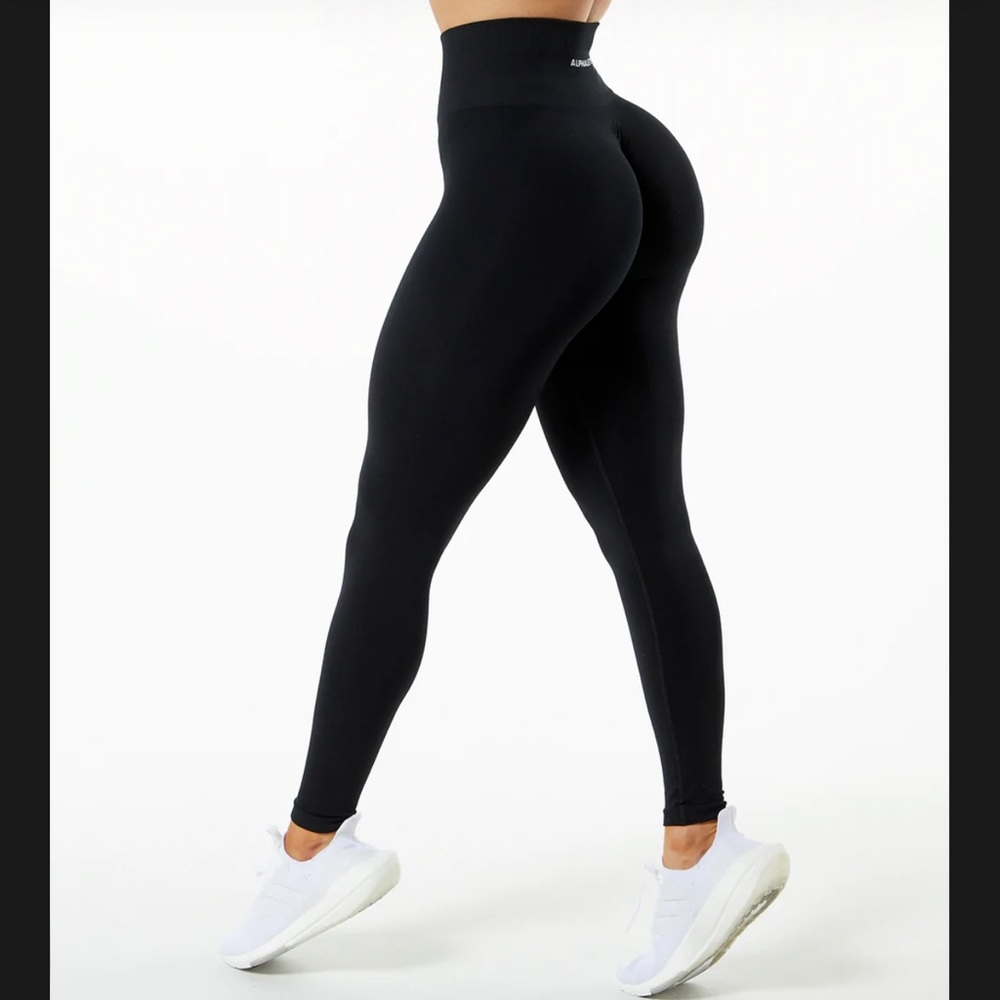 Small black alphalete leggings- perfect condition